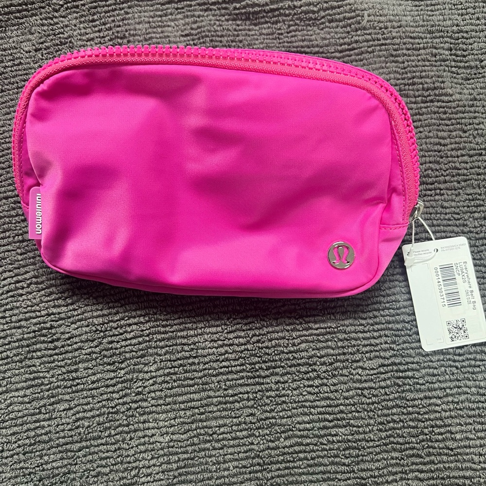 Lululemon Everyday Belt bag 1L Sonic Pink
